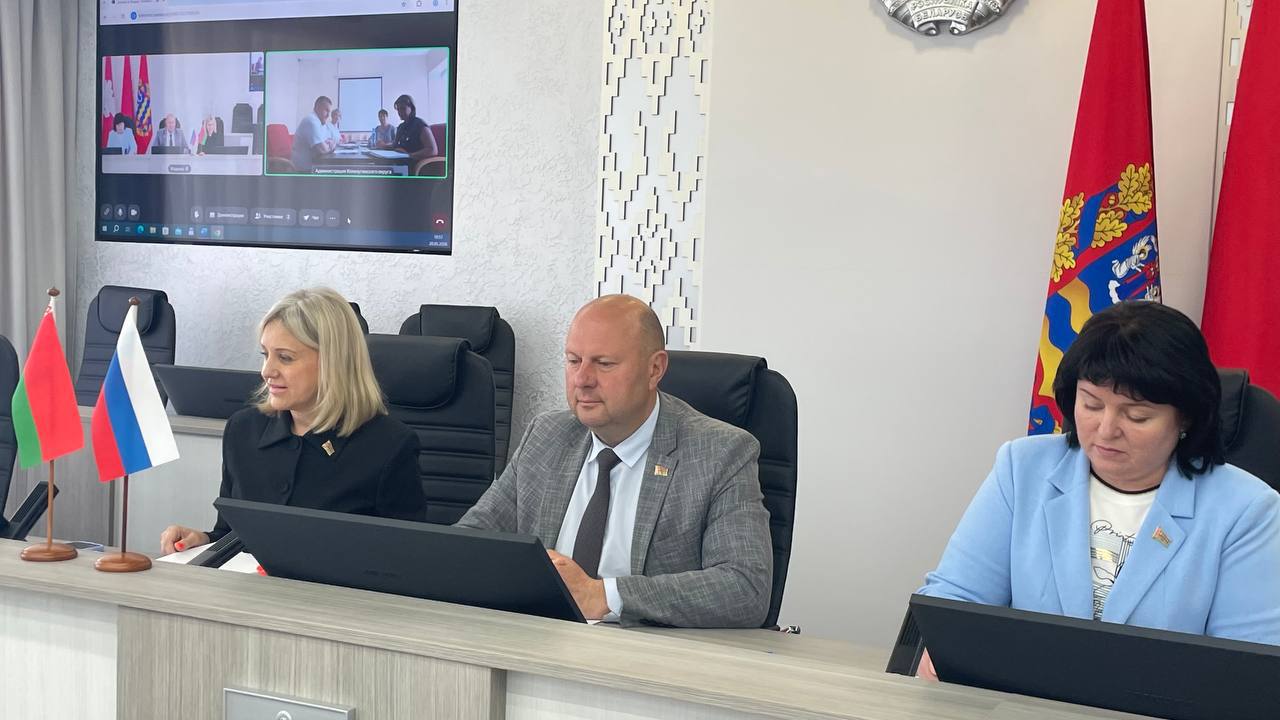 Новые проекты для сотрудничества: международный телемост связал Жодино с российским городом-побратимом Кольчугино Владимирской области